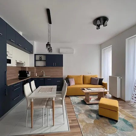 Apartment One Step - Center With Self Check-in Szombathely